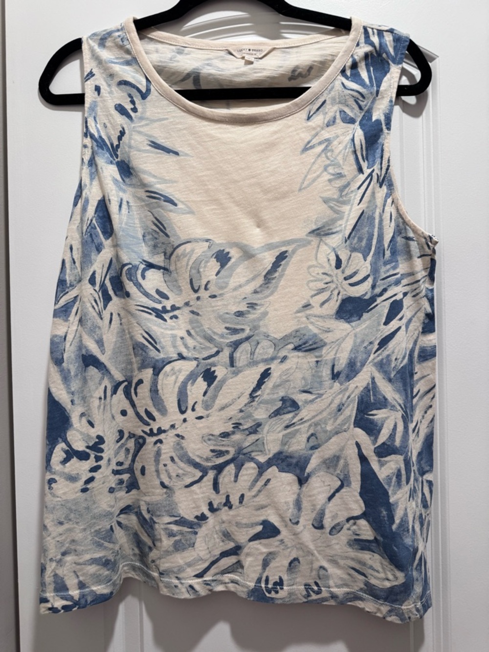 Lucky Brand Women’s Sleeveless Floral Tank Top - Blue & Cream